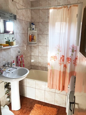 Apartament 2 camere, decomandat, 50 mp, Urmeniș jud. BN - imagine 5