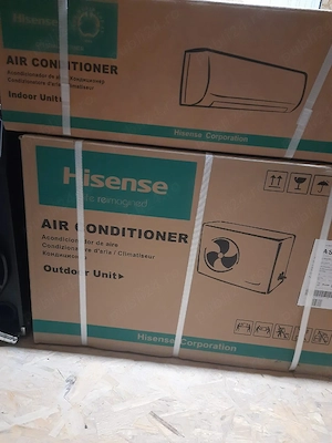 Vând aer condiționat HISENSE Hi-Smart - kit instalare inclus