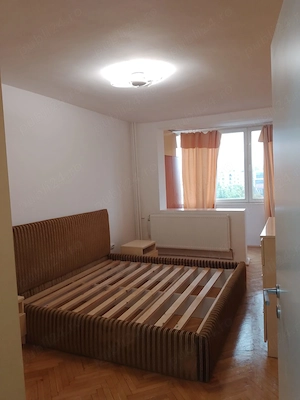 Apartament 3 camere, semidecomandat, renovat recent, mobilat, pentru inchiriat. - imagine 7