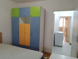 Apartament 3 camere, semidecomandat, renovat recent, mobilat, pentru inchiriat. - imagine 10