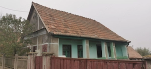 Casa de vânzare în satul Tău, com. Roșia de Secas, jud. Alba - imagine 2