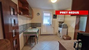 Casa cu teren 935 m , doua corpuri de case, Sacele -zona buna