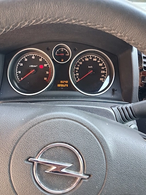 Vand opel zafira 2010 - imagine 3