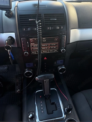 Volksvagen touareg  - imagine 8