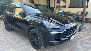 Porsche Cayenne Facelift 3.0 V6 Diesel   245 CP   BOSE   Panoramic   Scaune Ventilate   Impecabil - imagine 3