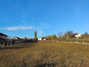 De vanzare teren superb 2000 Mp , zona lac Paleu,Bihor