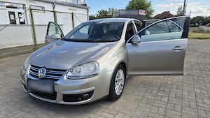 Volkswagen Jetta 2007 | 1.9 TDI | Climatronic | 2 seturi roți vară iarnă | Stare întreținută - imagine 9