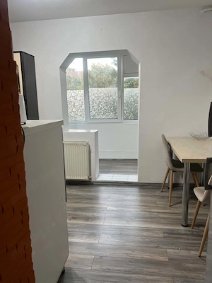 Propietar, vand apartament cu 3 camere decomandat în Timișoara, zona Lipovei - imagine 3