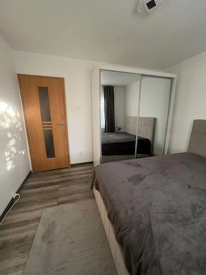 Propietar, vand apartament cu 3 camere decomandat în Timișoara, zona Lipovei - imagine 5