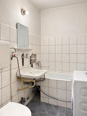 Apartament 3 camere central Pta Bucuresti | Et. 1 | Garaj inclus  - imagine 6