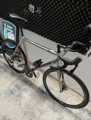 Cannondale CAAD12 Disc - Ultegra 2x11 - mărimea 58