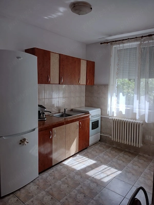 Dau in chirie apartament cu 2 camere in Rogerius  - imagine 2