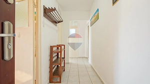 Apartament luminos | 2 camere decomandate | Balcon | Florilor-Gemenii - imagine 3