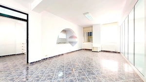 Birouri de închiriat Brașov, zona Piața Sfatului, 245 mp - imagine 3