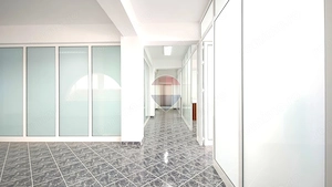 Birouri de închiriat Brașov, zona Piața Sfatului, 245 mp - imagine 11