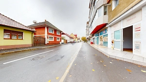Spațiu comercial de închiriat Brașov Tractorul str. Codrul Cosminului