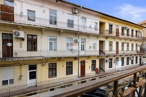 Spațiu pentru birouri sau servicii – zona centrală, Arad - imagine 2