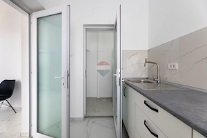 Spațiu pentru birouri sau servicii – zona centrală, Arad - imagine 4