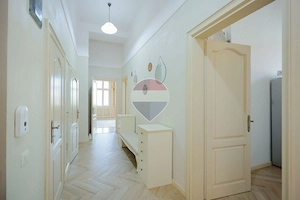 De închiriat apartament cu 4 camere, în zona Ultracentral - imagine 18