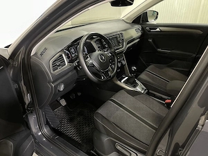 Volkswagen T-Roc - imagine 5
