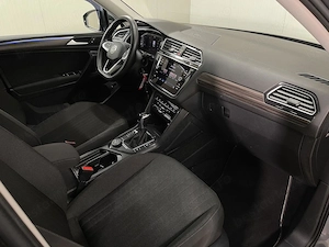 Volkswagen Tiguan - imagine 11