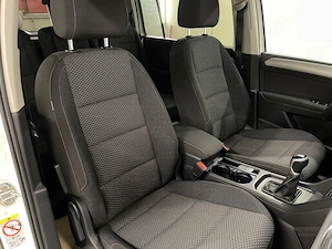 Volkswagen Touran - imagine 9