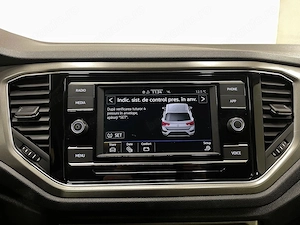 Volkswagen T-Roc - imagine 18