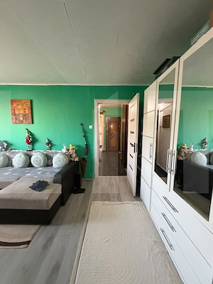 Apartament 3 camere decomandat 72 mp utili zona Parcul Romanescu - imagine 3