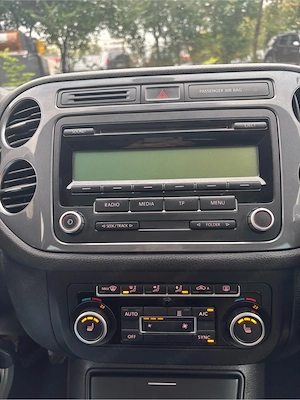Volkswagen Tiguan - imagine 3