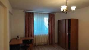 Persoană fizică ofer spre închiriere apartament cu două camere - 335 euro  - imagine 2