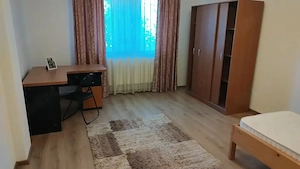 Persoană fizică ofer spre închiriere apartament cu două camere - 335 euro 