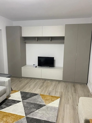 Apartament 2 camere decomandat zona  Tomis 1 Constanta  - imagine 3