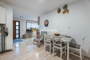 Casă cu 4 camere, anexă locuibilă și teren de 234 mp | Piața Sudului - imagine 3