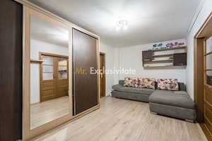 Casă cu 4 camere, anexă locuibilă și teren de 234 mp | Piața Sudului - imagine 5