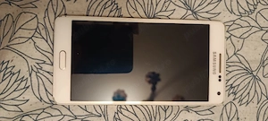vând telefon mobil Samsung A5 functional arată foarte bine fără zgârieturi pe ecran preț 110 lei 