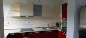 2 camere, balcon generos și parcare privată - imagine 3