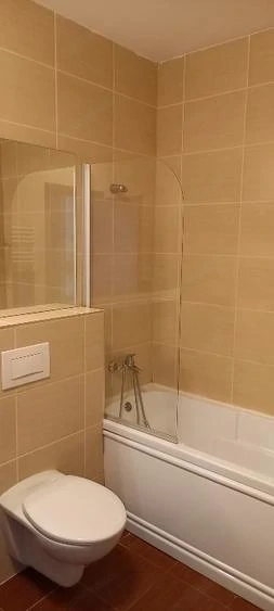 2 camere, balcon generos și parcare privată - imagine 15