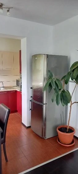 2 camere, balcon generos și parcare privată - imagine 7