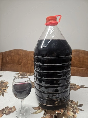 Vin de vânzare-  Feteasca bio ,15 lei litru!