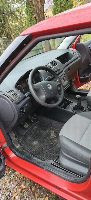 Vand Skoda Fabia 1.2  - imagine 8