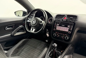 Volkswagen Scirocco 1.4 TSI - imagine 14