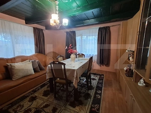 Casă renovată cu 4 camere și teren de 2.000 mp, terasă și bucătărie de vară  - imagine 9