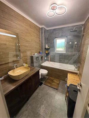 Apartament 2 camere 56mp  | gradina 31mp | parcare | Zona Terra - imagine 4