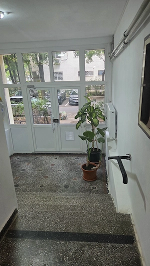 Vand Apartament două camere confort unu - imagine 2