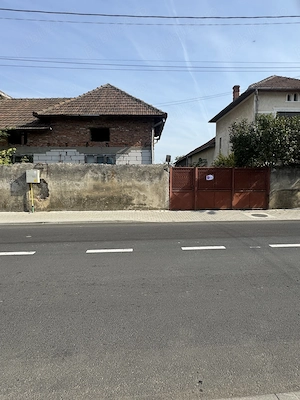 Teren intravilan cu toate utilitățile. - imagine 2