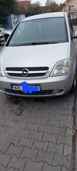 De vanzare  Opel Meriva 2005 1,6 benzinar  - imagine 3