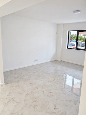 Apartament cu 2 camere de vanzare. - imagine 3