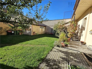 Apartament 3 camere la casa, 200 m de Poarta Schei - imagine 3