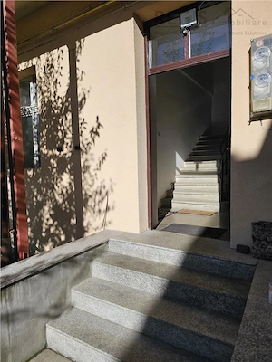 Apartament 3 camere la casa, 200 m de Poarta Schei - imagine 10
