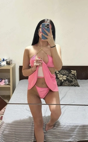 Hot GIRL Aici Pentru Tine !!!!!!